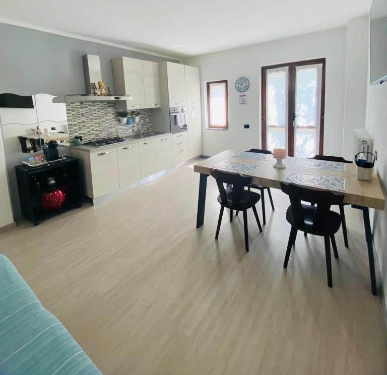 Apartamento Casa Azalea Colico Exterior foto