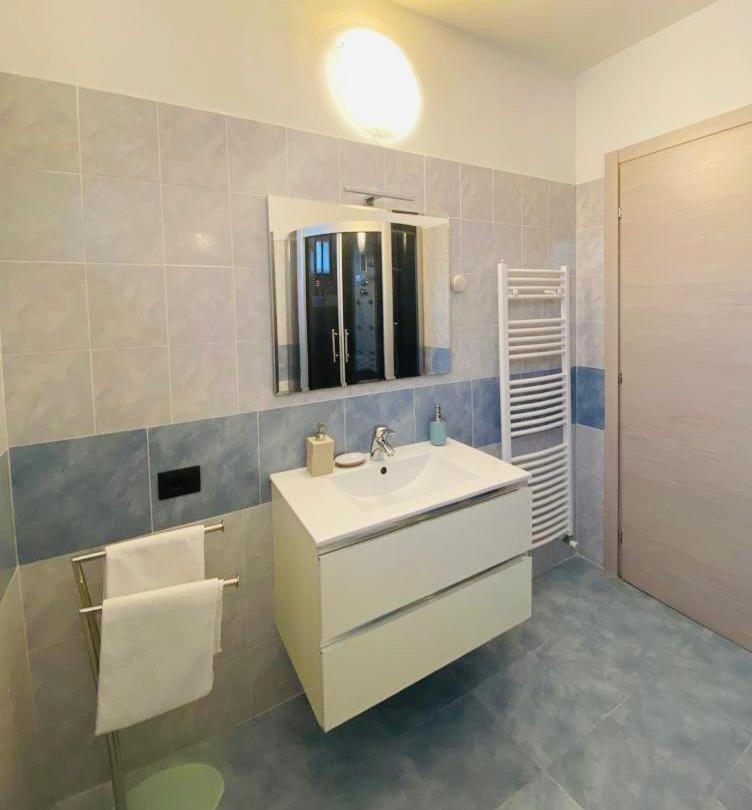 Apartamento Casa Azalea Colico Exterior foto